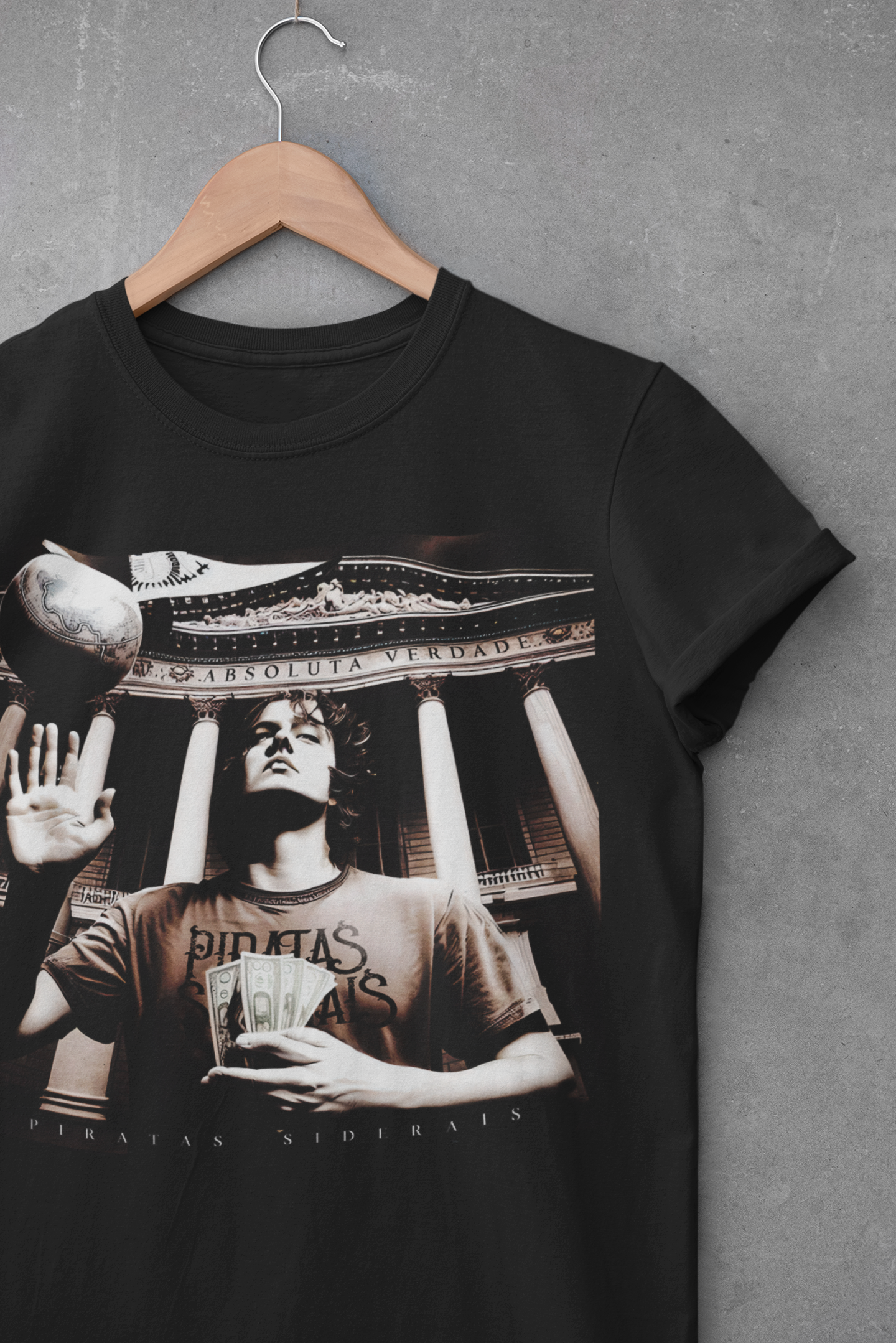 *Camiseta Unissex Preta - Single Absoluta Verdade*